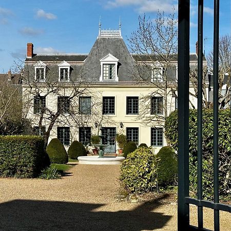アンボワーズ Le Vieux Manoirヴィラ エクステリア 写真